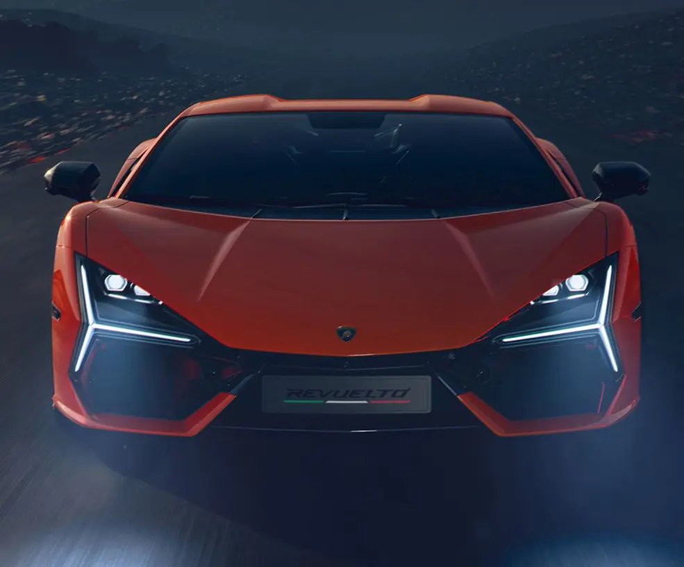 Lamborghini Revuelto interior