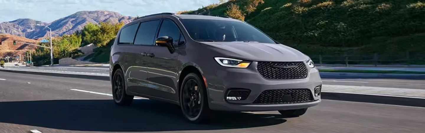 2024 Chrysler Pacifica Specs front side grey