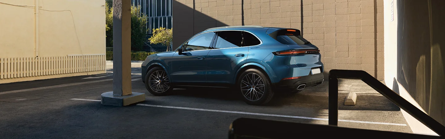 2025 Porsche Cayenne Coupe Base parked in city