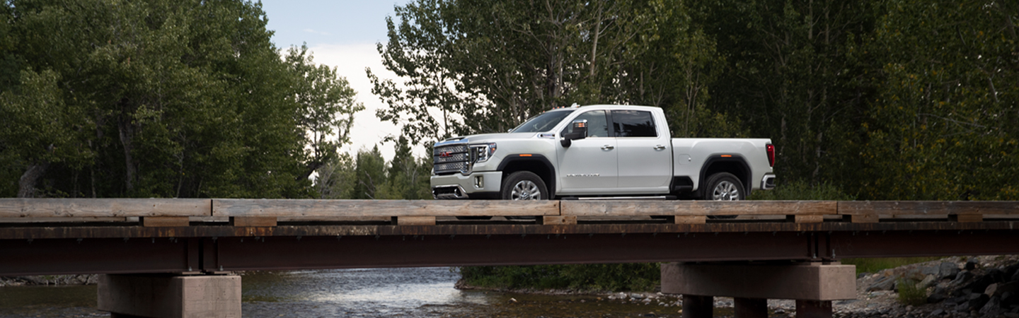 2023 GMC Sierra 2500 HD slide3