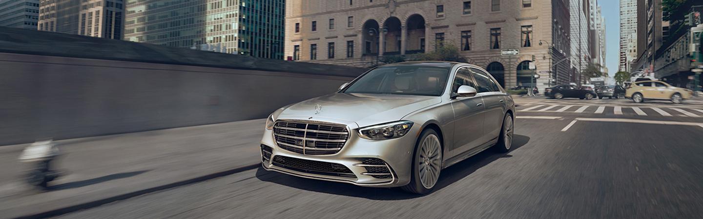 2022 Mercedes-Benz S-Class driving in the city