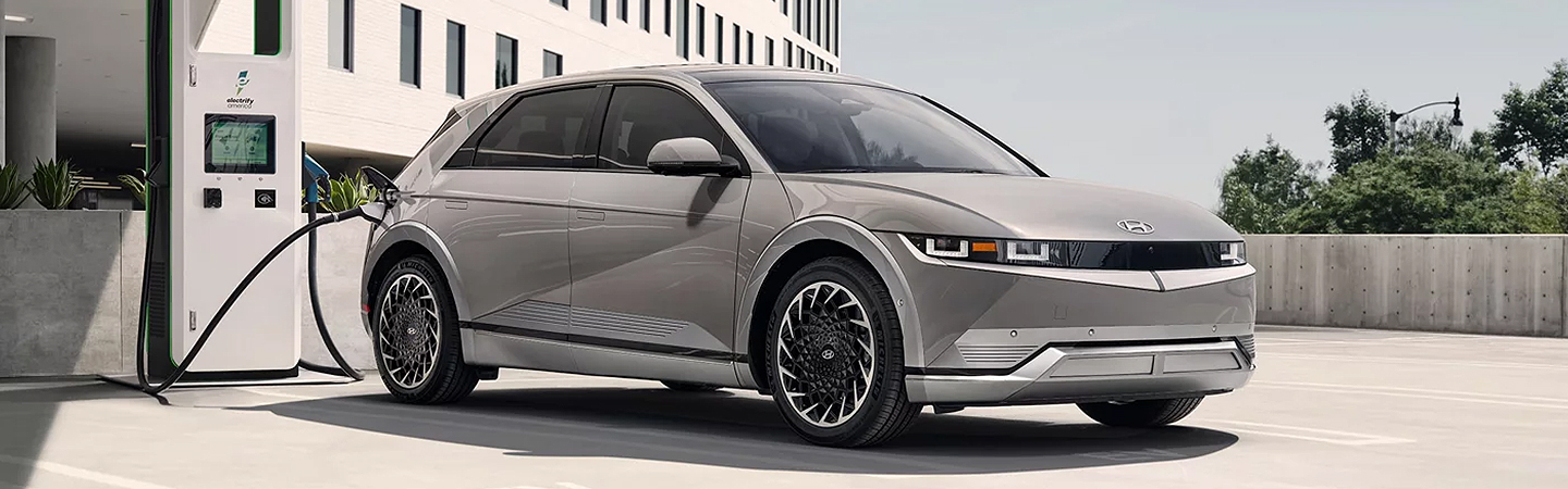 2024 Hyundai IONIQ 6 Range grey color front view