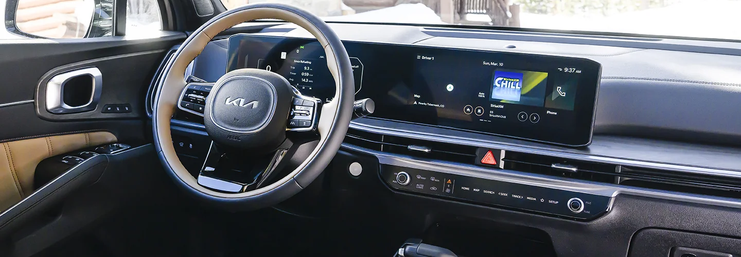 2025 Kia Sorento interior view