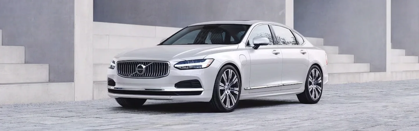2024 Volvo S90 Recharge front side view white