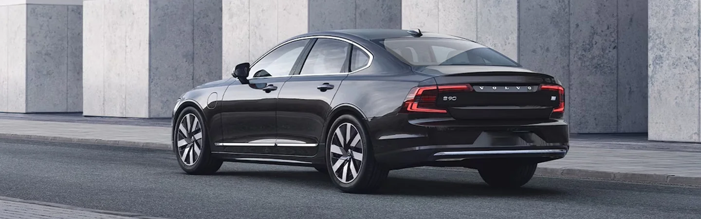 2024 Volvo S90 Recharge back side view black