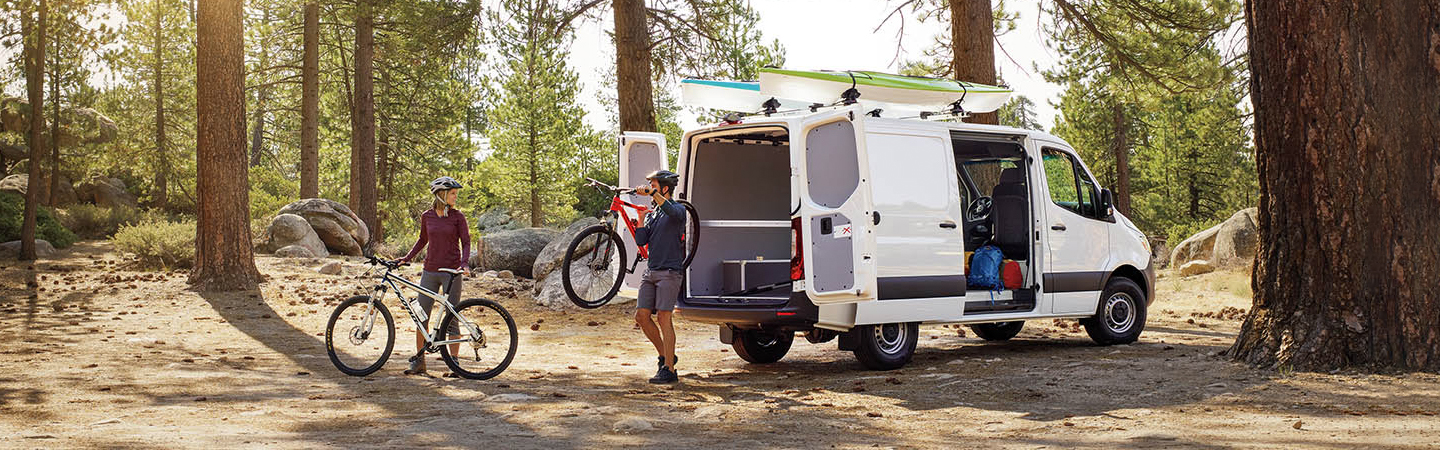 2021 Mercedes-Benz Sprinter Slide3