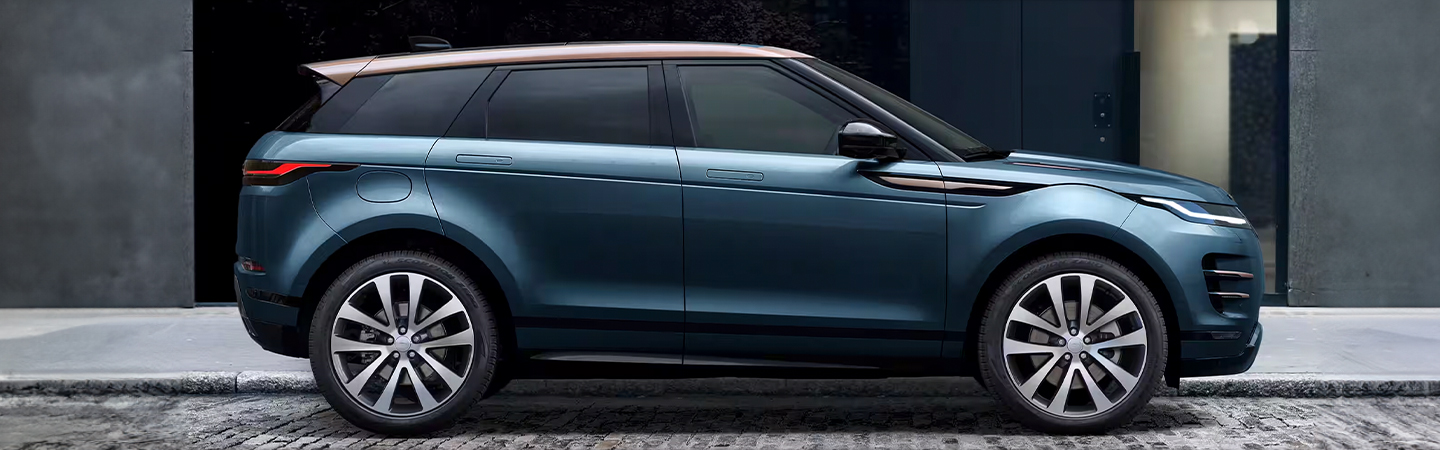 2024 Range Rover Evoque side blue