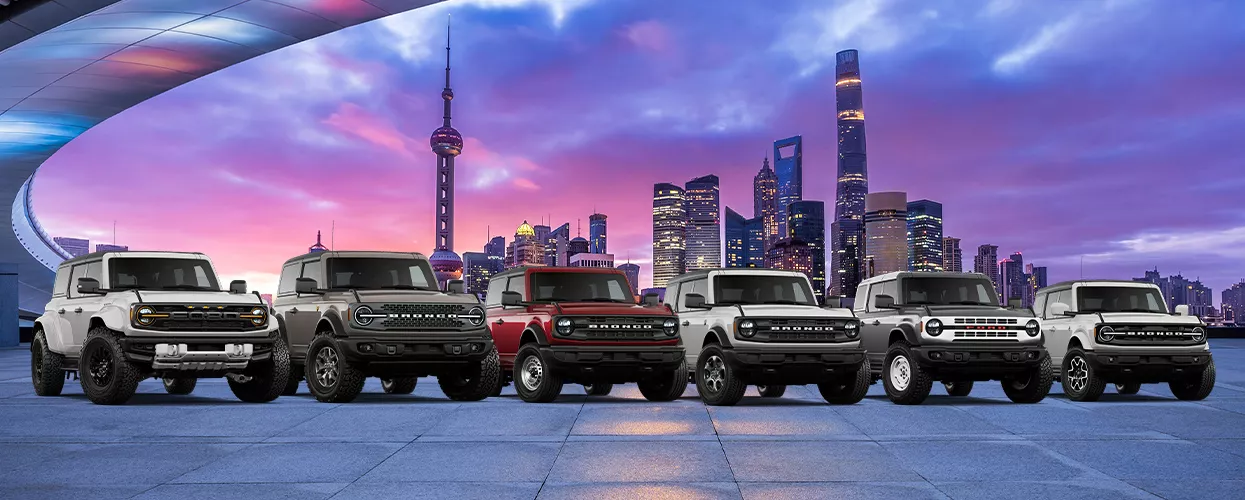 Different colour 2026 Ford Broncos side by side