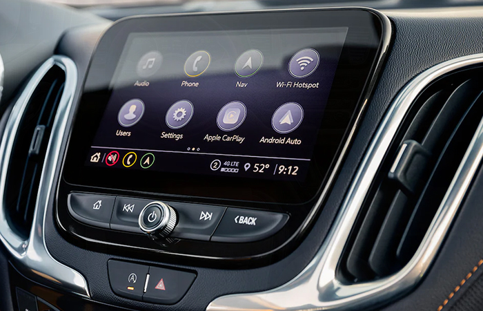 2023 Chevrolet Equinox interiorsmall-1