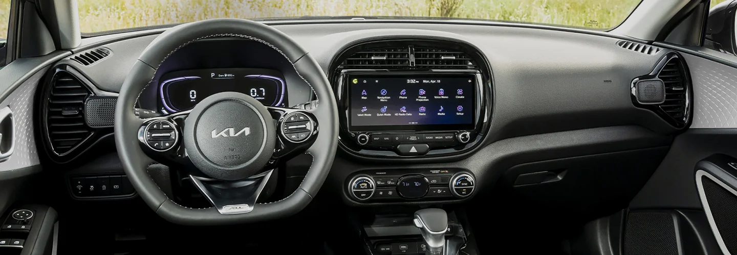 2024 Kia Soul Gas Mileage interior image