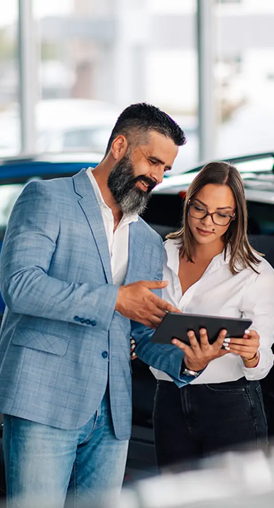 salesperson helping customer