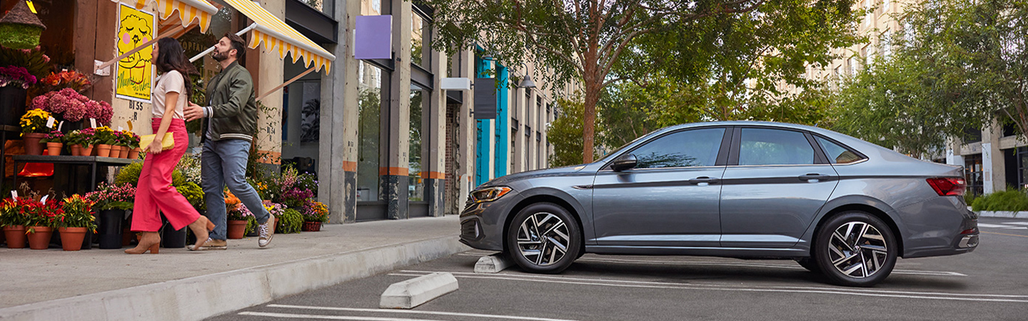 2022 Volkswagen Jetta Slide4