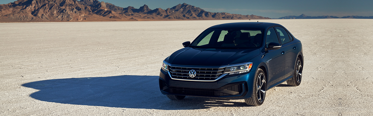 2021 Volkswagen Passat Slide1
