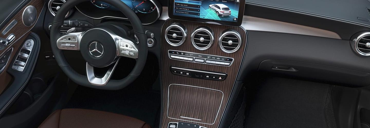 Interior design of the 2021 Mercedes Benz GLC