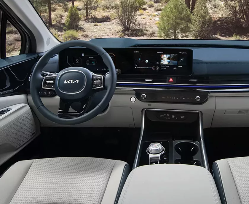 2026 Kia Carnival interior dashboard