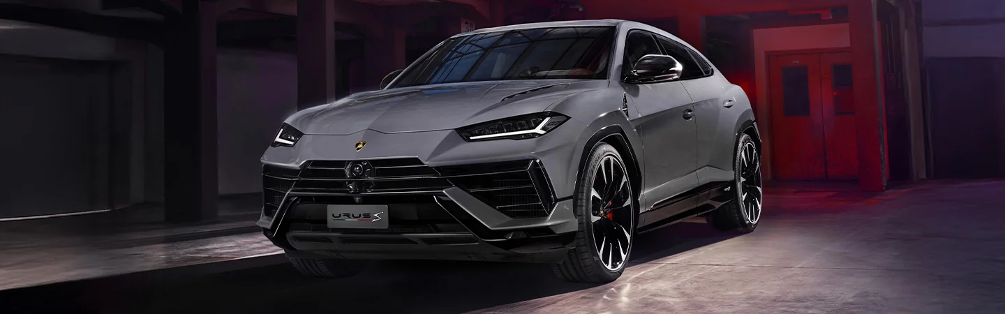 gray 2025 Lamborghini Urus
