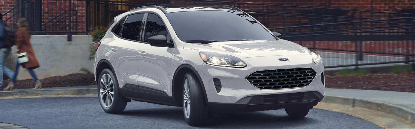 2022 Chevy Equinox vs Ford Escape