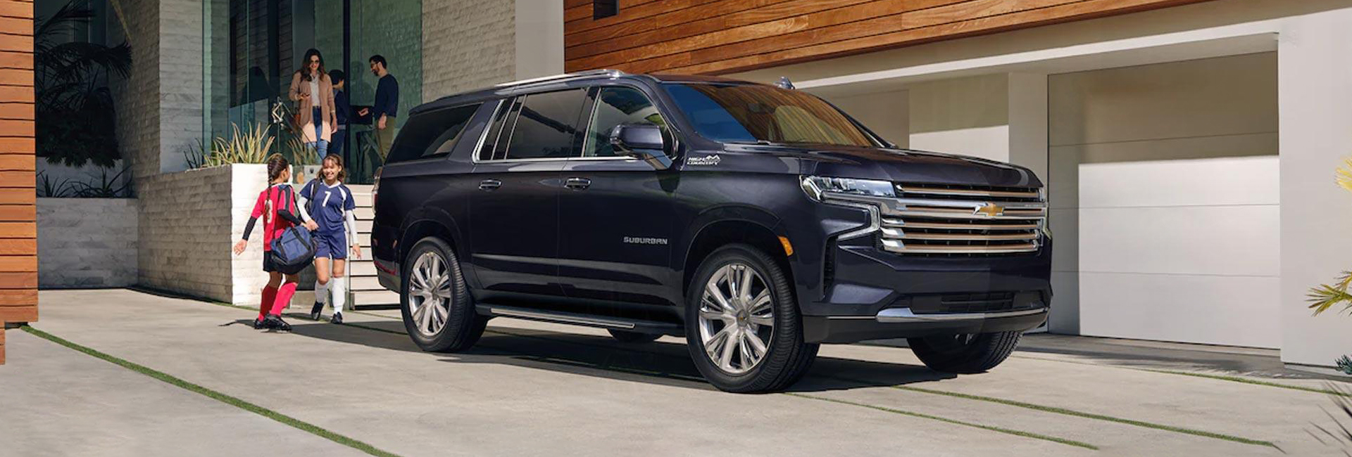 2022 Chevrolet Suburban Exterior
