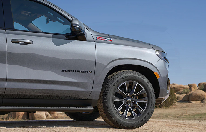 2022 Chevrolet Suburban Exterior