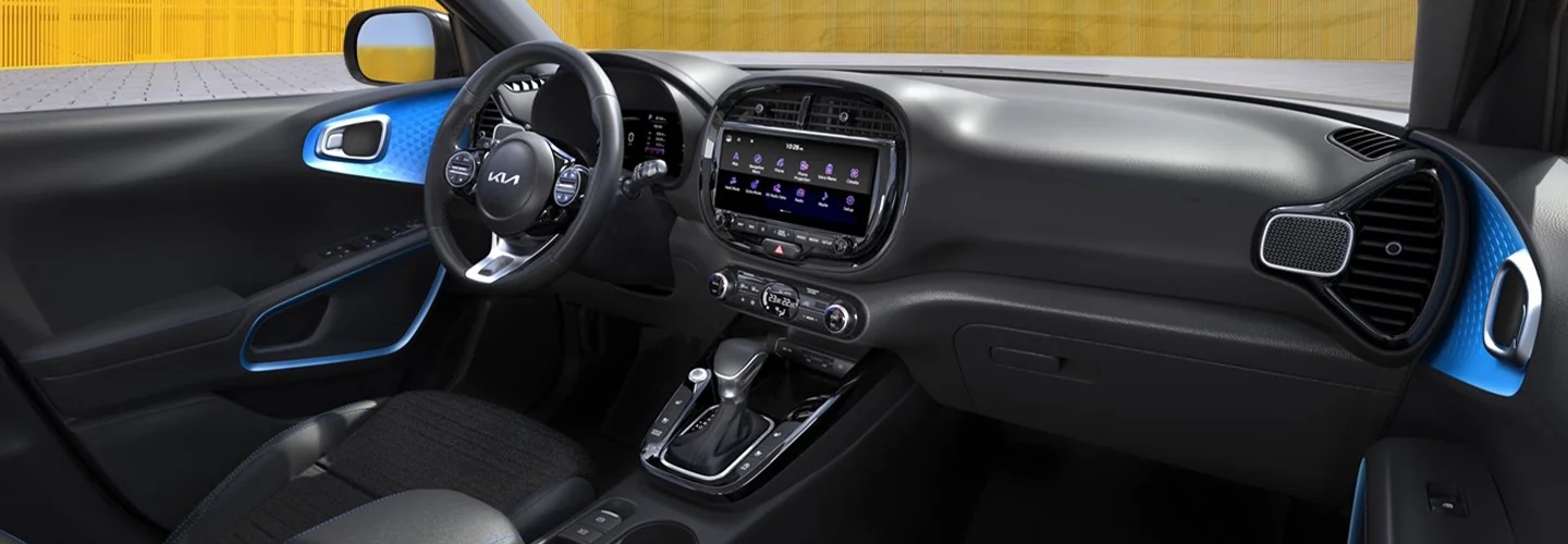 Interior view of the frontseat dashboard and tech of a 2025 Kia Soul