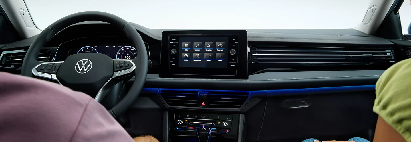 2025 Volkswagen Jetta vs Jetta GLI 