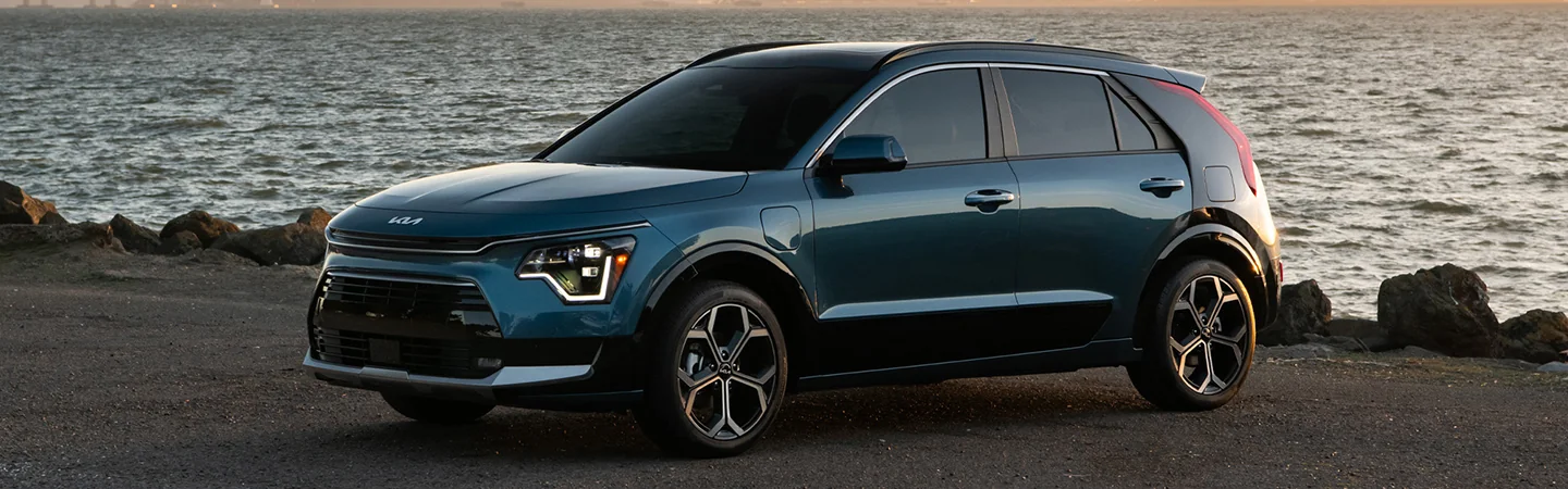 2024 Kia Niro Specs front side view blue