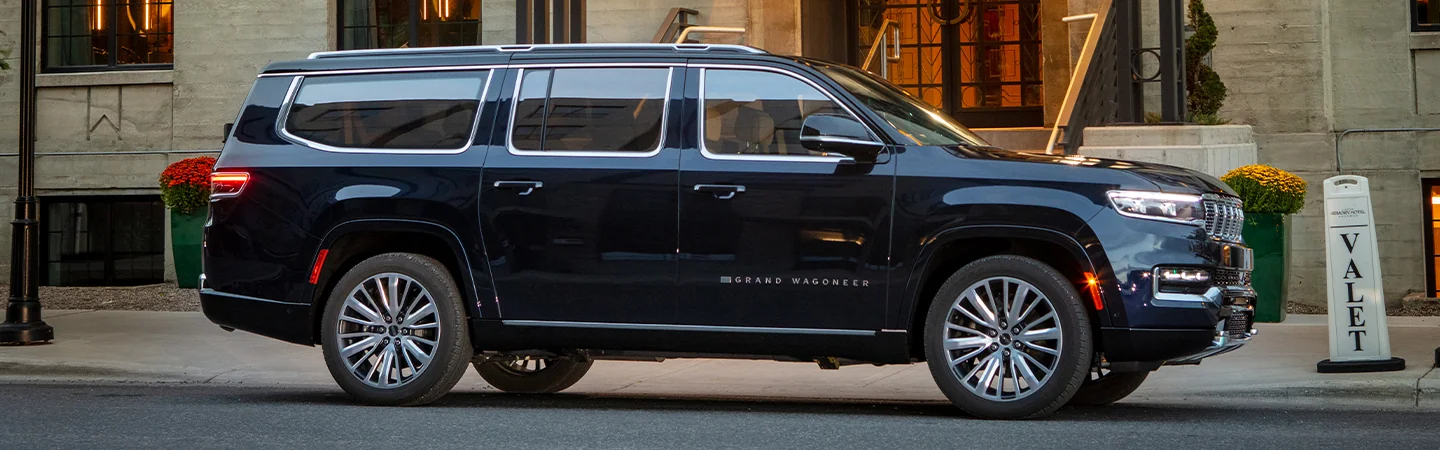 2024 Grand Wagoneer Specs side view black