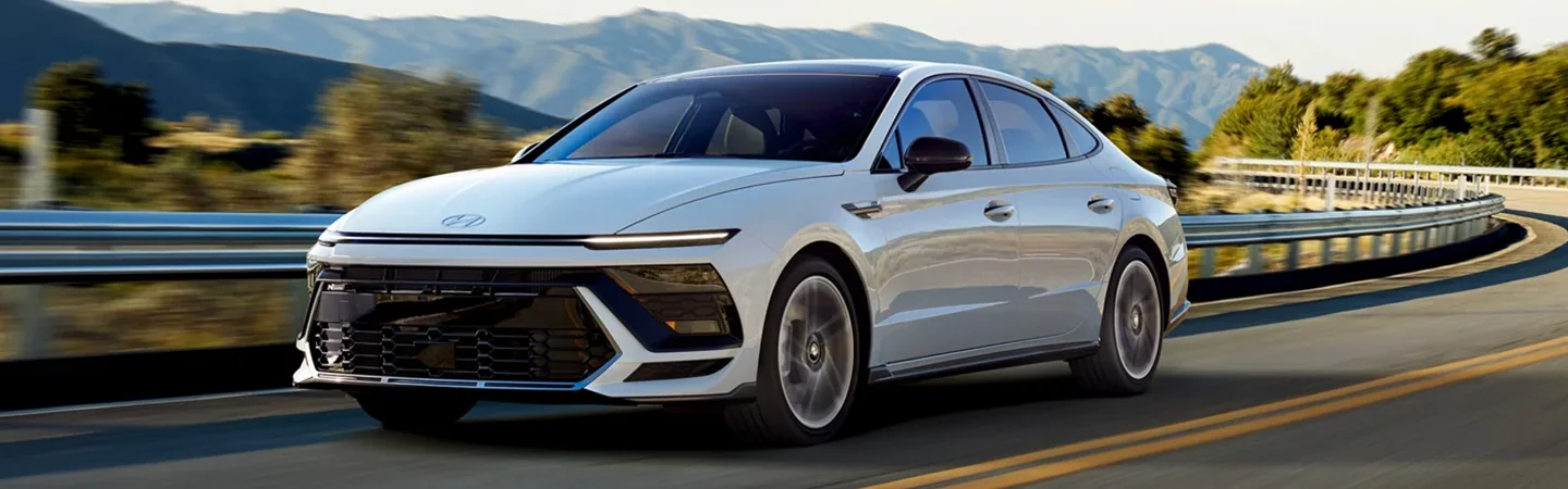 2024 Hyundai Sonata Specs white front view