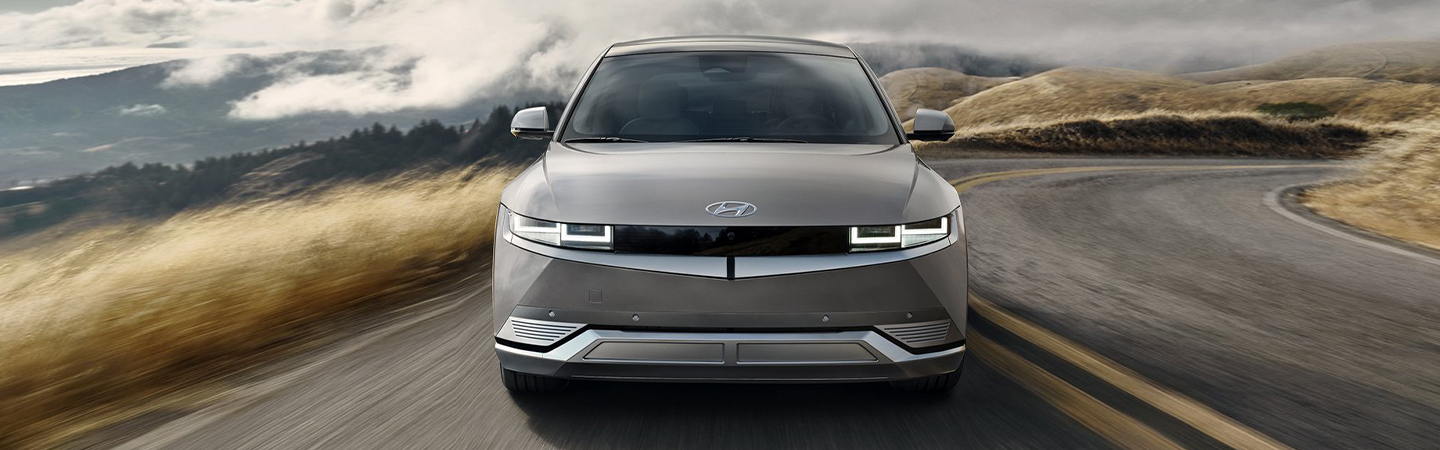 The Hyundai IONIQ Electric Slide2