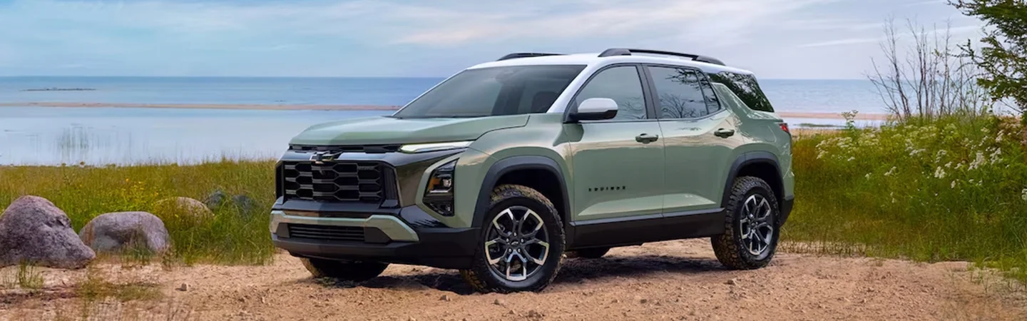2025 Chevrolet Equinox Specs greencolor frontview