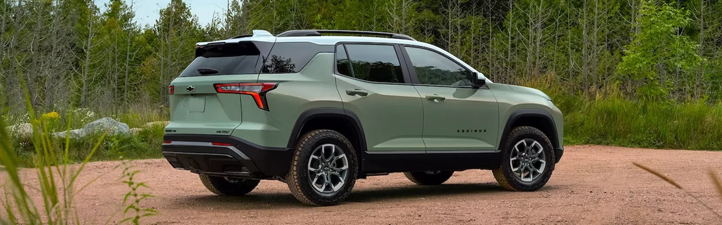 2025 Chevrolet Equinox Specs greencolor backview