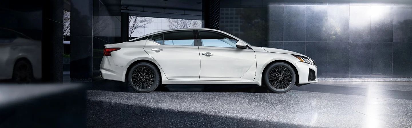 passenger side view of a parked 2025 Nissan Altima S