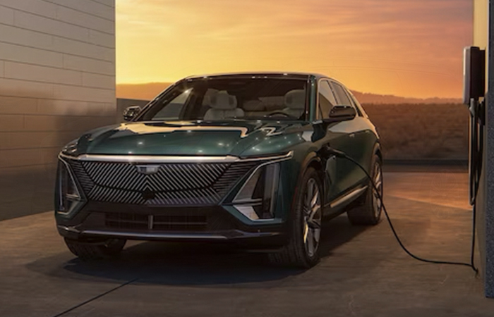 2024 Cadillac LYRIQ  exteriorsmall-1