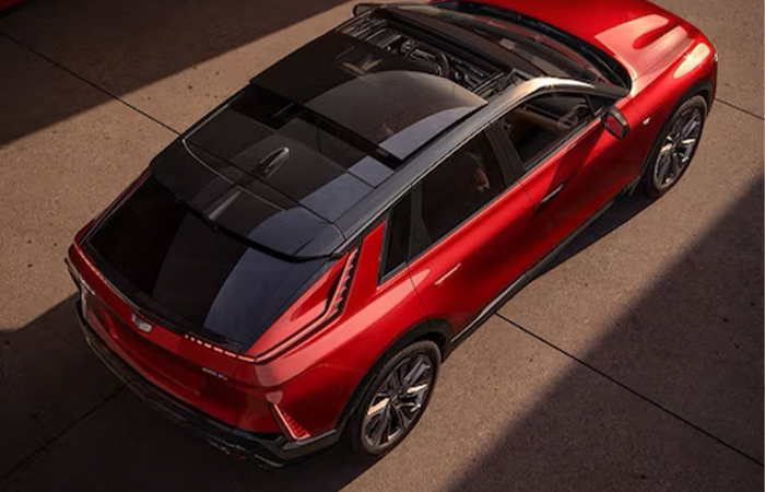 2024 Cadillac LYRIQ exteriorsmall-2