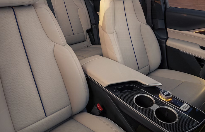 2024 Cadillac LYRIQ interiorsmall-1