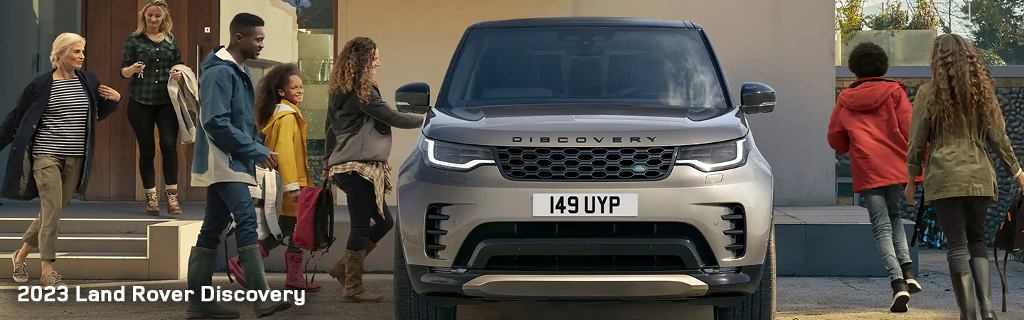 2023 Land Rover Defender vs Land Rover Discovery  slide3