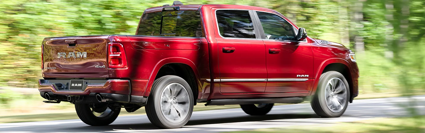 2025 RAM 1500 vs Ford F-150 redcolor sideview