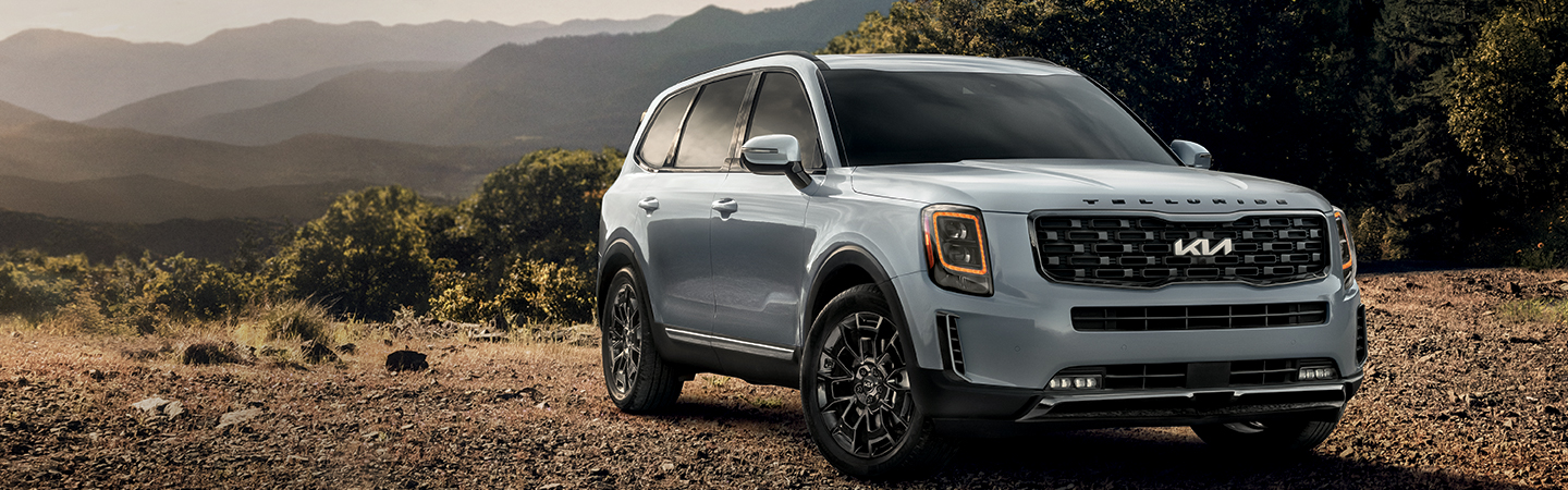 2022 Kia Sorento Slide2