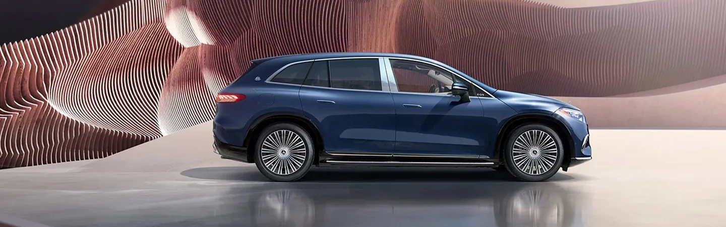 2024 Mercedes-Benz EQS SUV front side view blue