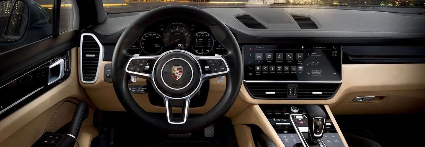 2022 Porsche Cayenne Coupe Interior