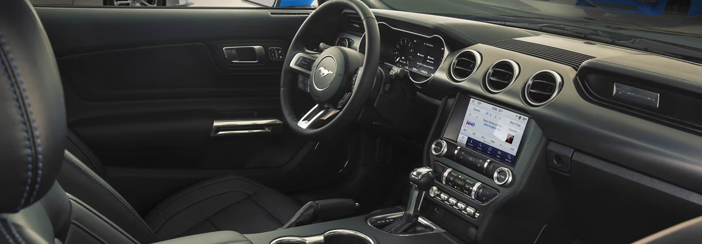 2023 Ford Mustang interior image