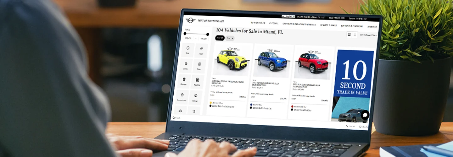 person browsing the internet site for Mini of South Miami