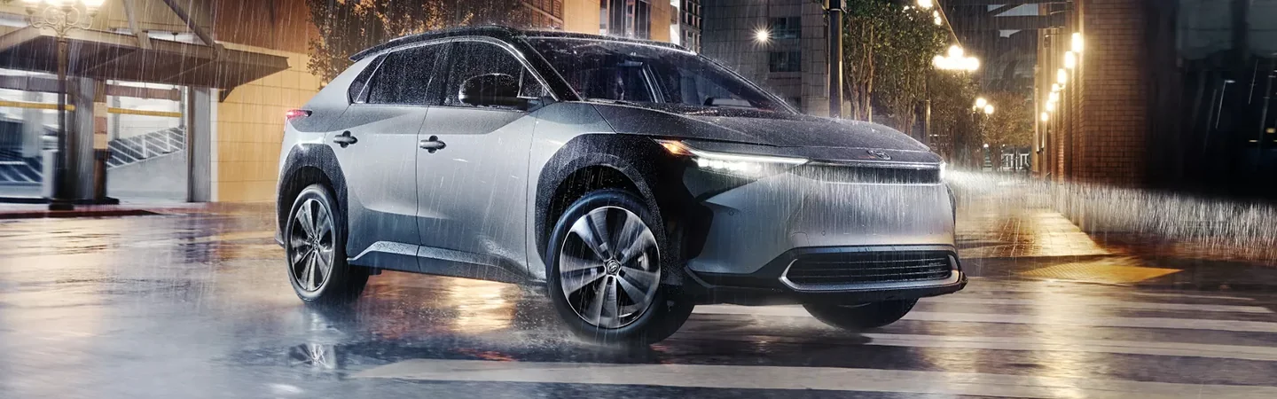 2024 Toyota bZ4X Specs balckcolor frontview