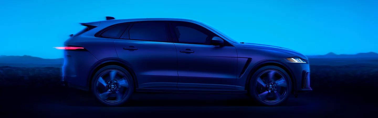 passenger side view of a 2026 Jaguar F-PACE P250 R-DYNAMIC S