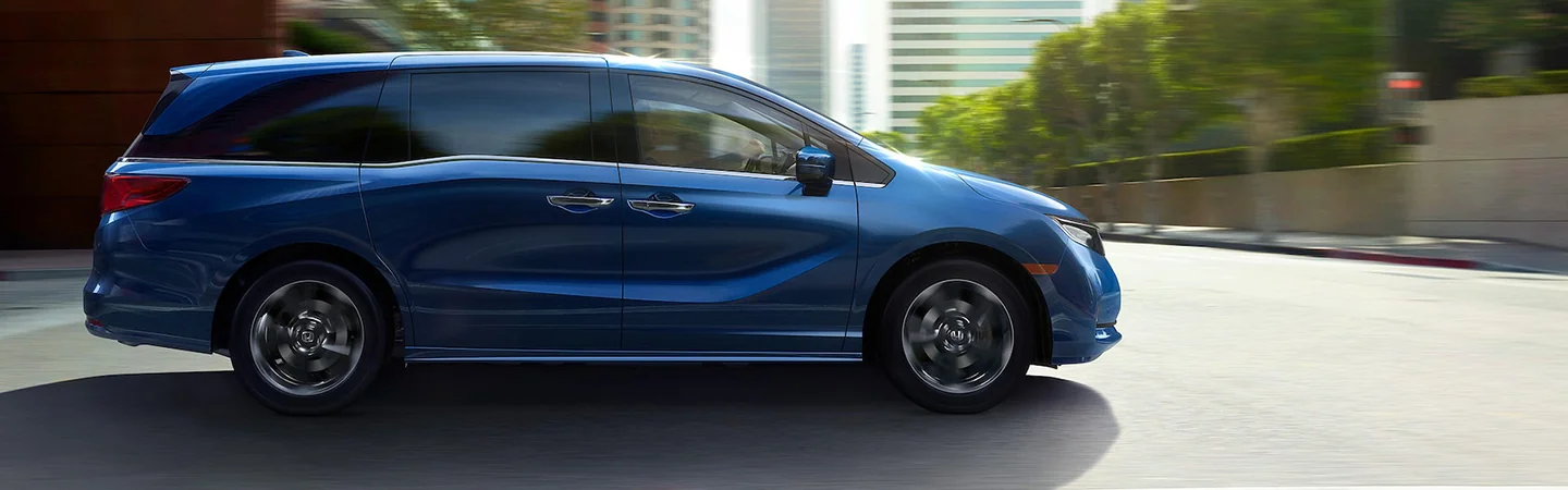 2024 Honda Odyssey Specs bluecolor frontview