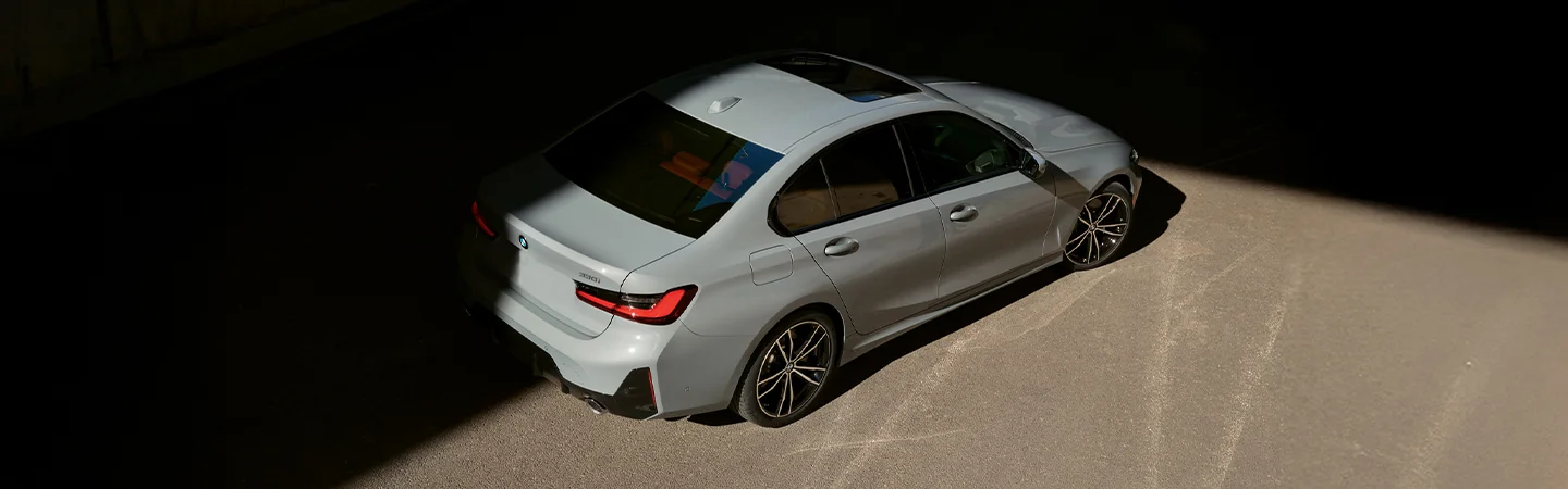 top view of a 2025 BMW 3 Series 330i