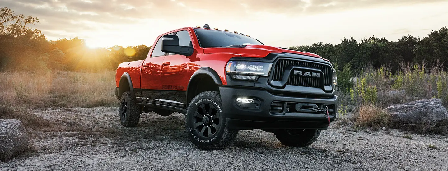 2024 RAM 2500 vs Ford Super Duty 