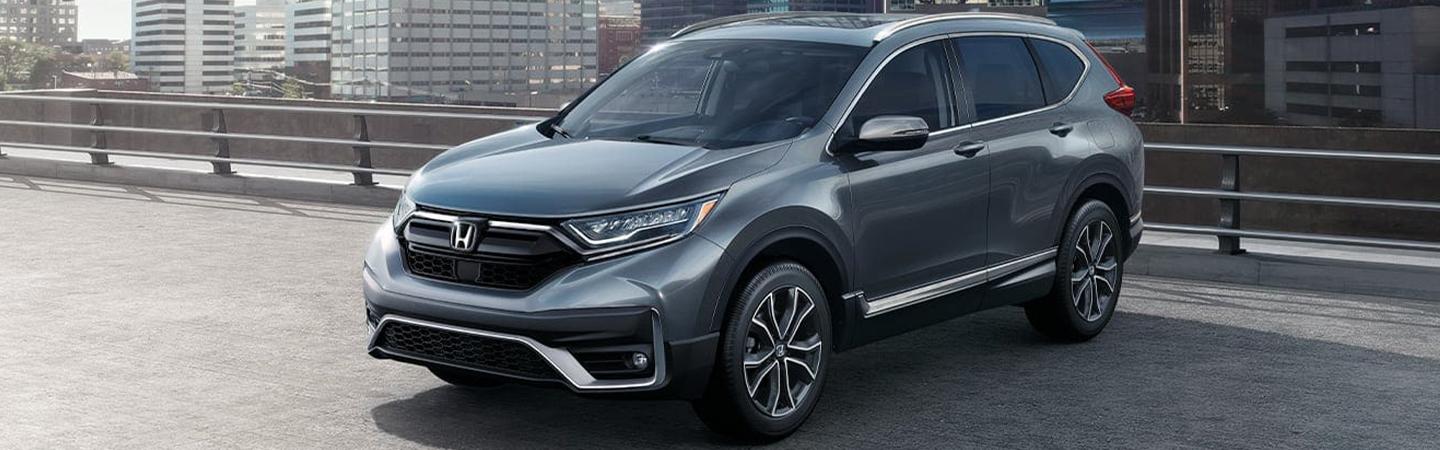 2022 Honda CR-V Hybrid front view parked in city