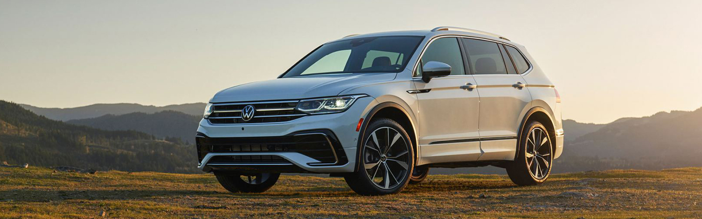2022 VW Tiguan vs. Honda CR-V slider1
