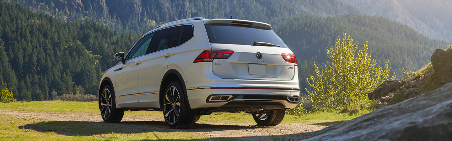 2022 VW Tiguan vs. Honda CR-V slider2